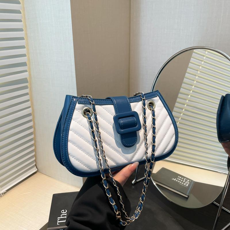 

French casual underarm bag women s 2025 spring new diamond chain handbag fashionable texture shoulder bag синий