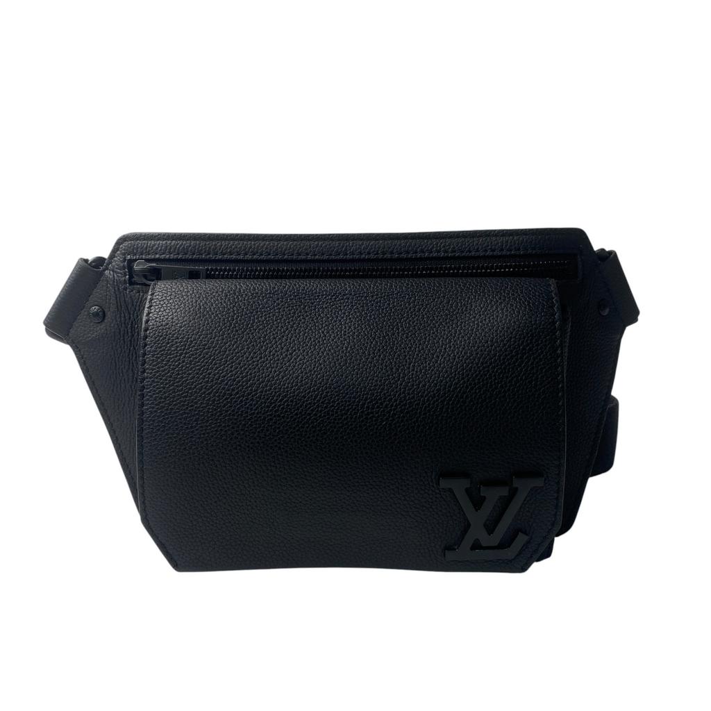 Used LOUIS VUITTONbody bag black leather mens