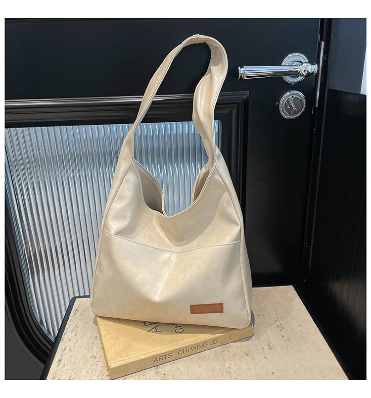 High-texture small bag 2025 new casual solid color women's bag popular large-capacity retro shoulder armpit bag