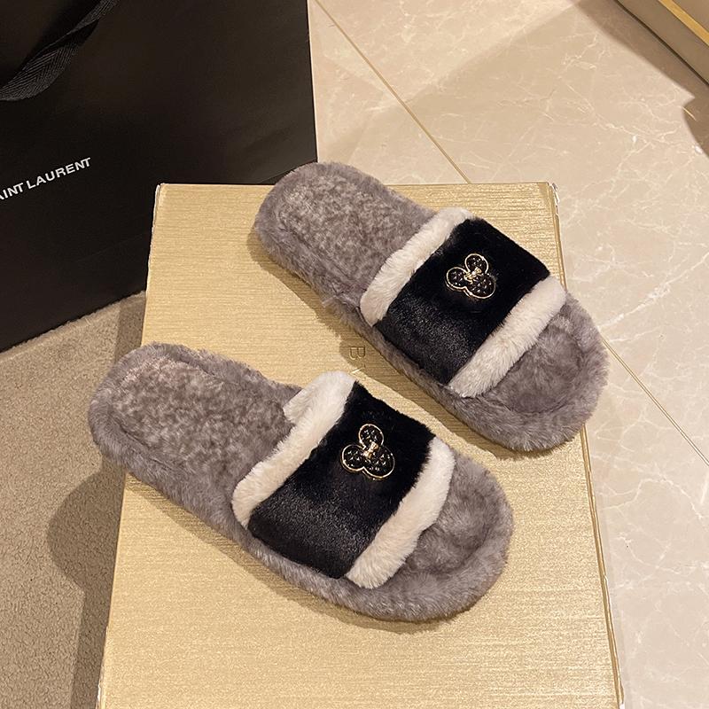Fashion Fluffy Women's Slippers Home Cartoon Luxury Designer Winter Woman Shoes Flat Elegant Plush Indoor Footwear Fuzzy Fur Slides New