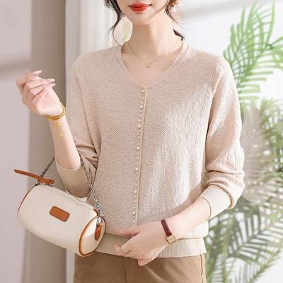 New Autumn Fashion Base Top Knitted V-neck Beaded Long Sleeves for Women's Versatile Sweater