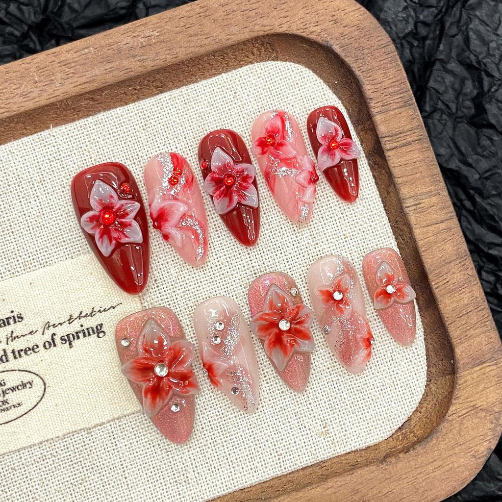 Demon Flower 3D Carving Nail Art Almond Press On Nails Wearable Fake Nails For Party Wedding