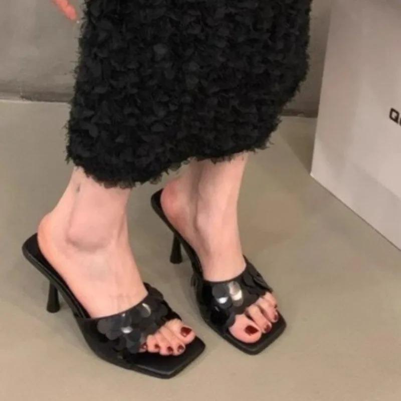 2025 Summer Hot Selling Women's High Heels and Slippers Fashionable and Elegant Square Toe Outdoor Versatile Silver Women Shoes