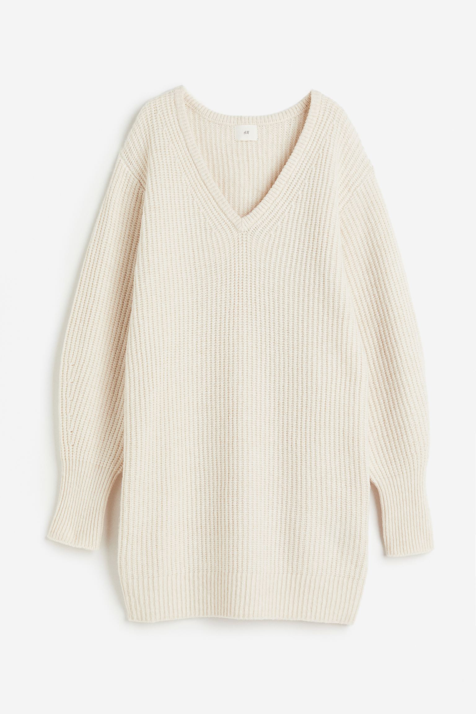 

Платье рельефной вязки