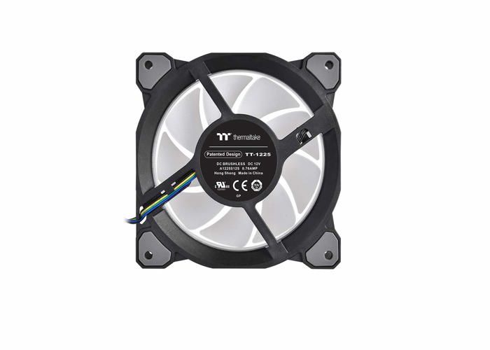 Ventilateur de radiateur - thermaltake - riing quad 12 rgb - 54 led - silencieux - 20 db