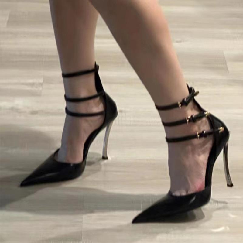 Móda Vysoké podpatky Jaro Nové Špičaté Mělké Ústa Prázdné Jedno Slovo Spona Kovový Podpatek Černé Jednoduché Boty