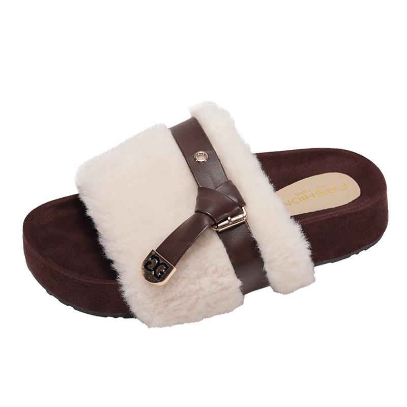 Internet celebrities white high-end thick-bottomed fluffy slippers women wear 2025 new autumn and winter popular retro slippers