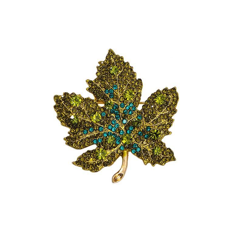 Exquisite Red Maple Leaf Breast Flower, High-End Temperament Suit Pin, Women'S Luxurious Versatile Accessory