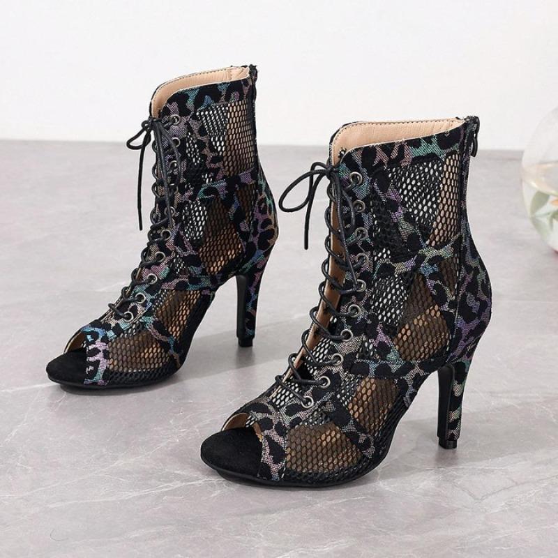 Sandały damskie w dużych rozmiarach 2025 Nowość Smukły obcas Ultra wysoki obcas Siateczkowe Paskowe Buty do tańca