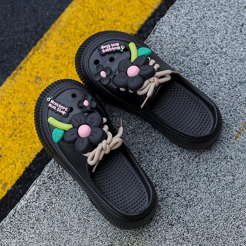 Fashion Women Platform Slippers DIY Flower Decoration Fashion Clogs Soft EVA Female Home Street Slides Close Toe Ladies Leisure Sandals