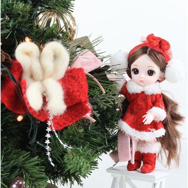 Sariel Celebrities Christmas Ball-jointed Doll 16cm + Clothes + Comb Set, Lorelei (doll)