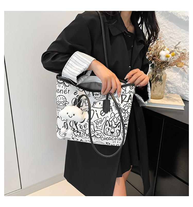 Autumn/winter 2025 Graffiti Portable Tote Bag