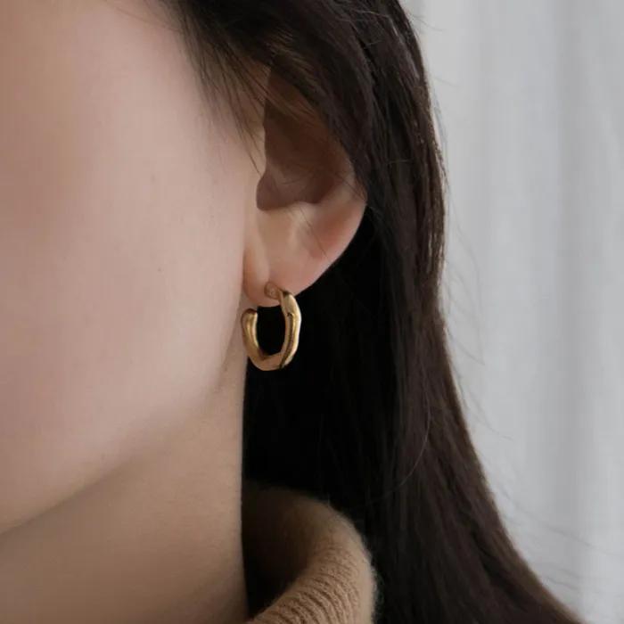 Frozen Water Gold Earring