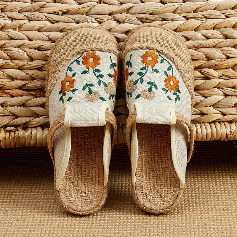 Fashion 2025 Women Casual Linen Handmade Embroidery Mules Flat Slippers Retro Vegan Summer Ladies Canvas Comfortable Espadrille Shoes