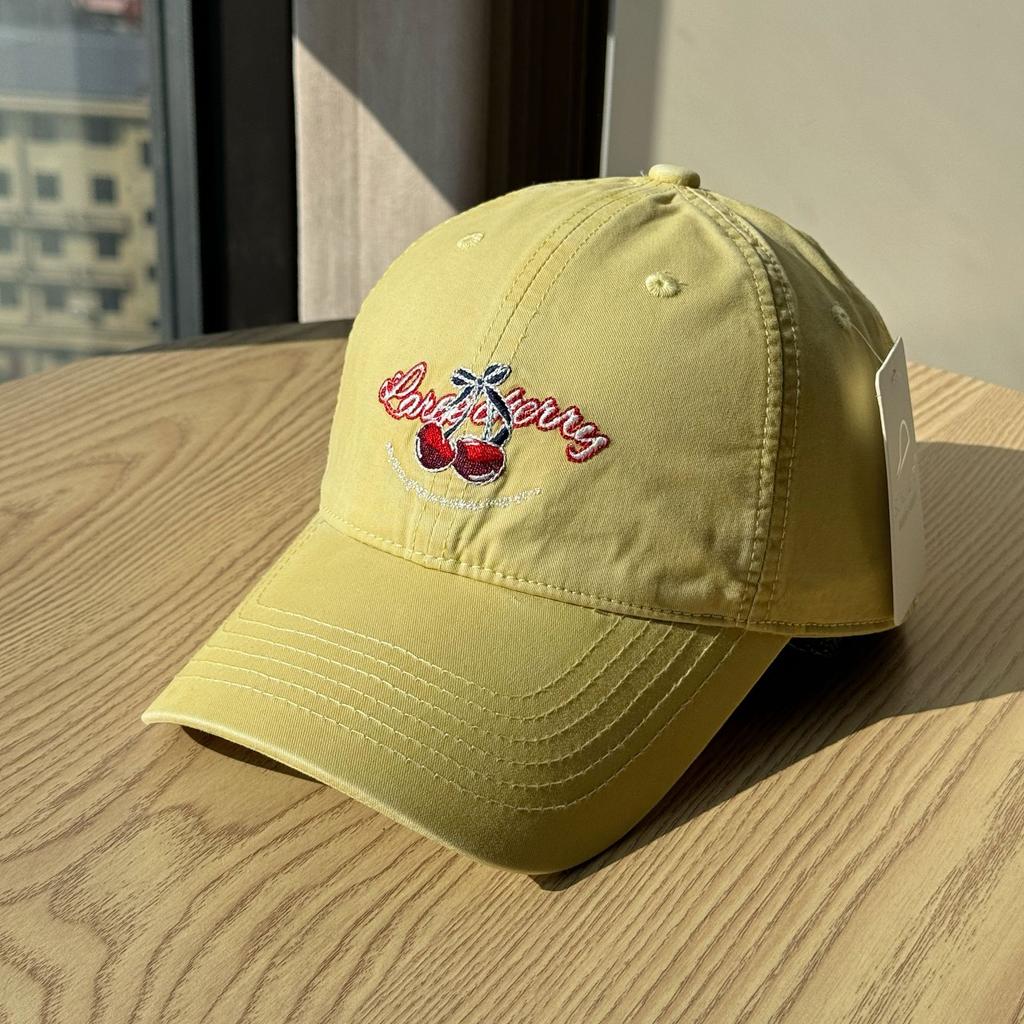 Korean-style cute cherry embroidered soft-top baseball cap for women, new autumn vintage casual versatile Korean wide-brimmed cap