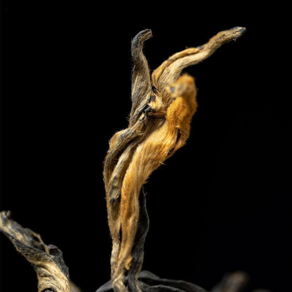 Tea Black Tea Yunnan Ancient Tree Black Tea New Tea Fengqing Black Tea