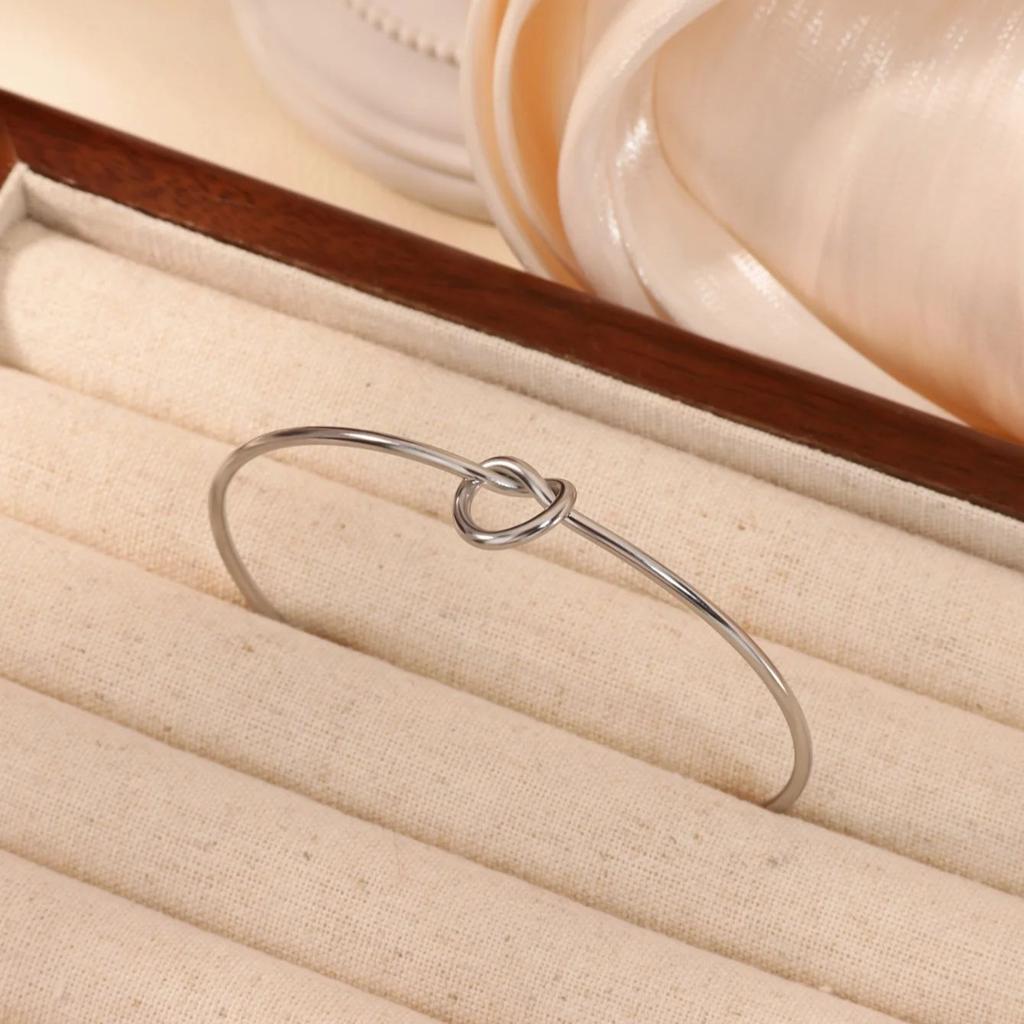 Stainless Steel Heart Bracelet For Women Men Gold Color Thin Cuff Bangle Bracelets Femme  Designer Jewelry Couple Gfts