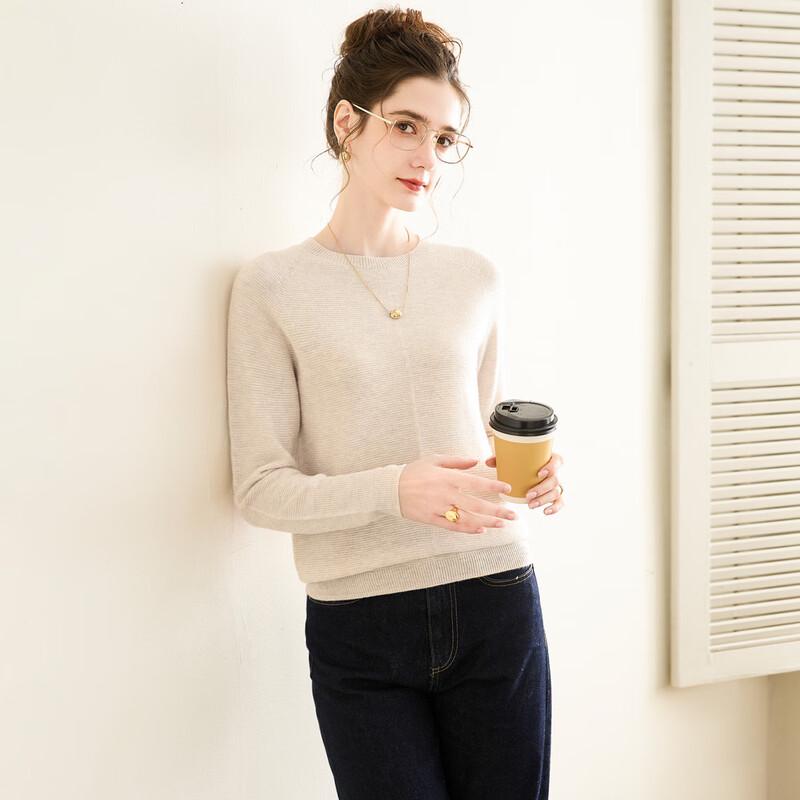 TUHUANG Women's Seamless Pure Wool Round Neck Sweater