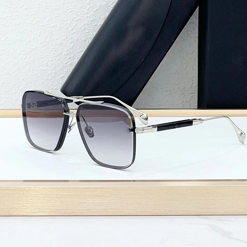 Z26 Champagne Gold Desinger Sunglasses for Men Women Alloy Big Square Gradient  Anti-reflective UV400 Fashion Gafas THE GEN I