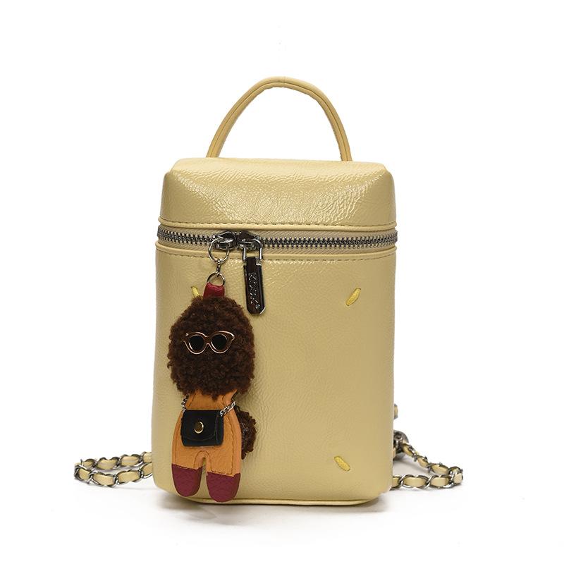 Niche fashion hand-carried bucket bag 2025 new Korean version simple shoulder bag high-end casual trend messenger bag