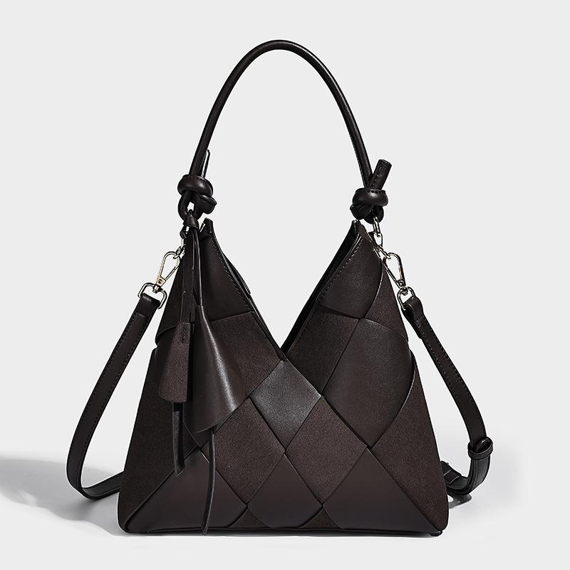 2025 Winter New Handmade Woven Women's Handbag, Niche High-End Vintage Single-Shoulder Crossbody Tote Bag