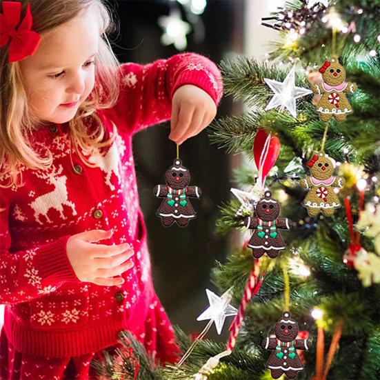 Gingerbread Man Christmas Ornaments 24-Day Countdown Calendar Soft Rubber Hanging Decor for Tree Home Cute Xmas Decoration