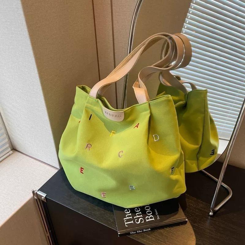 Elegant Large-Capacity Shoulder Bag Canvas Embroidered Letter Student Tote Bag Lightweight Women Handbag For Women