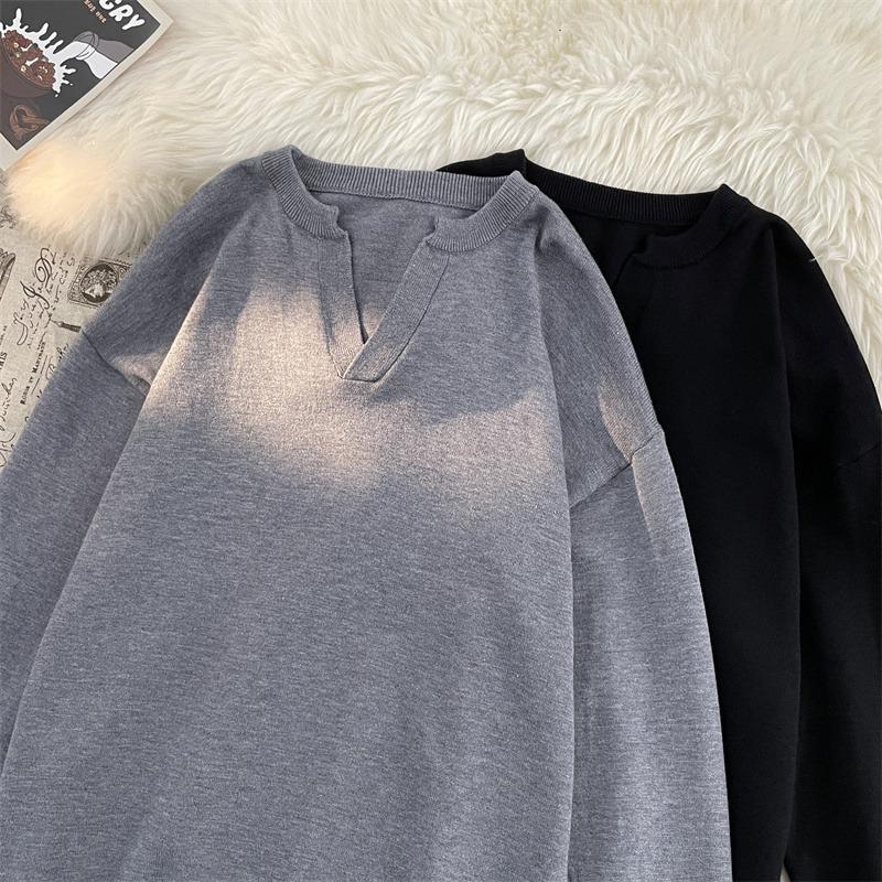 Men's Korean Style V-Neck Loose Knit Sweater