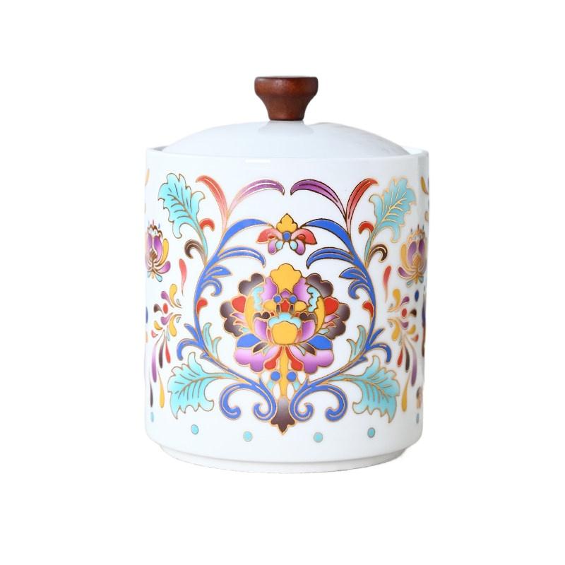Vintage Ceramic Candy and Snack Jar Chinese-style Sealed Tea Canister Household Portable Storage Jar for Nuts and Coffee Beans