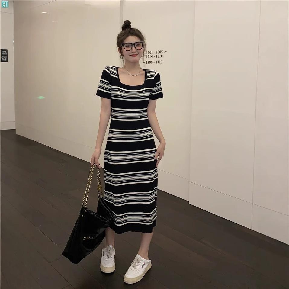 

Retro Striped Square Neck Summer Dress - Waist-Hugging French Style Beachwear One Size [Premium Version]