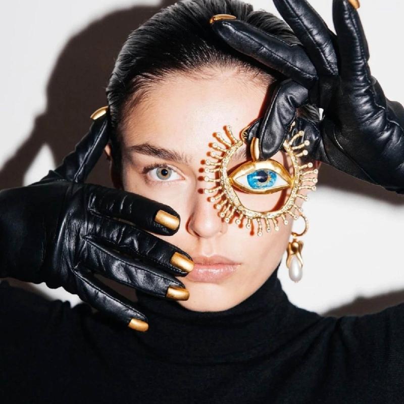 Unique Alien Pupil Ear Drop Exaggerate Irregular Earwear Circular Blue Eye Ear Loop Big Hoop Earring Retro Jewelry