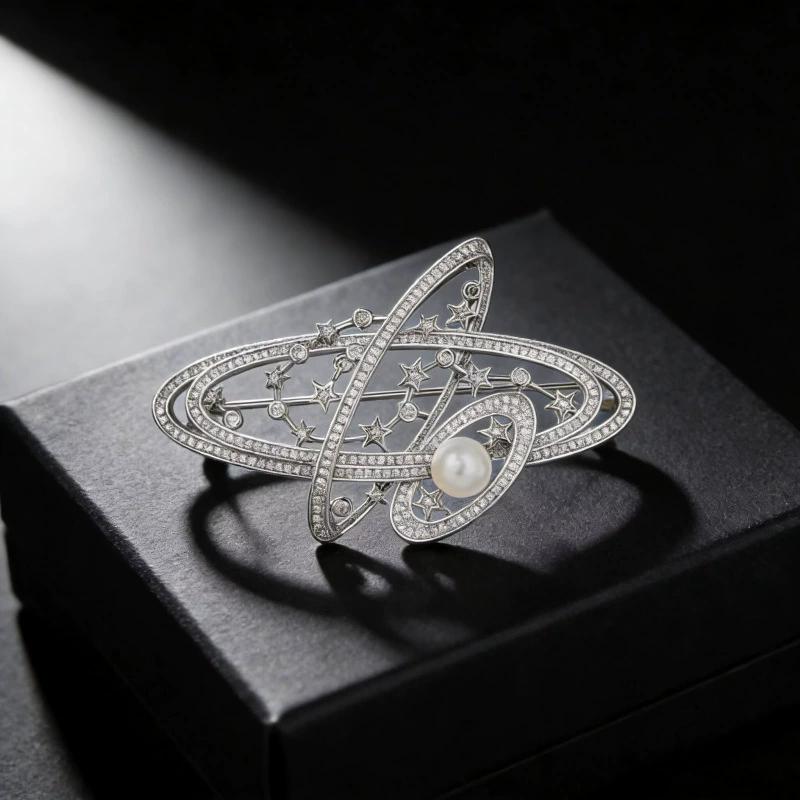 Exquisite Star Saturn Pin for Women Men Chic Planet Universe Brooches Pins Trendy Accessories Birthday Party Gift