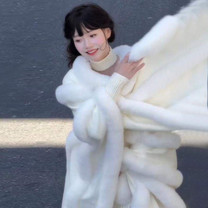 Fashion Women's Atmosphere Autumn and Winter Fur Collar Cape Shawl Loose Women's Knitted Shawl Jacket with Cape Women's Coat