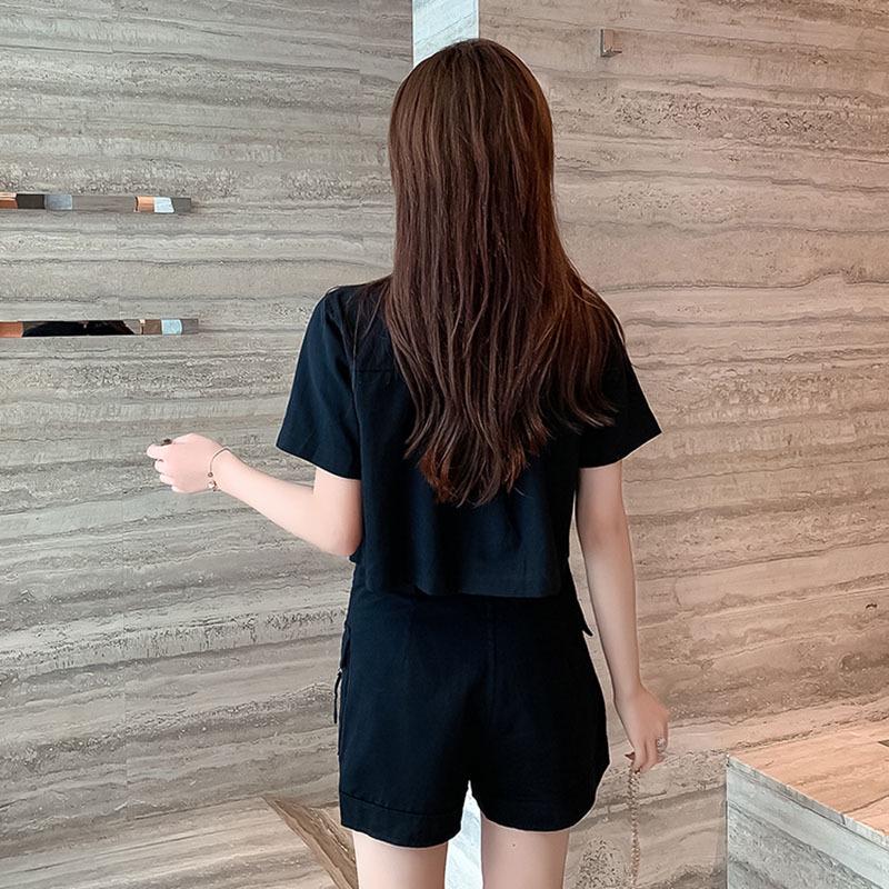 Stylish Two-Piece Women's Suit: European Summer Cotton Shirt & Wide-Leg Shorts