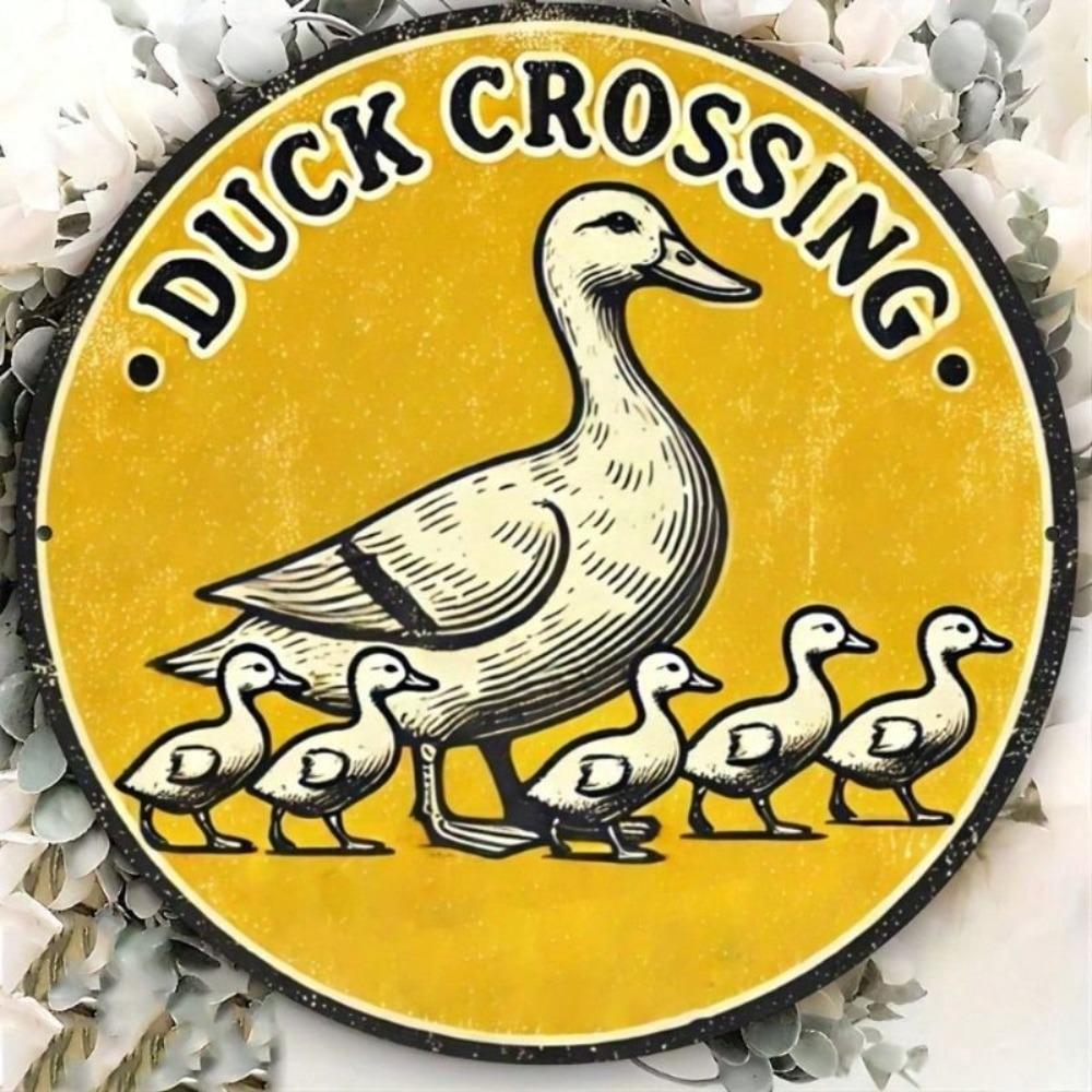 Vintage Metal Duck Sign, Round Wall Art Decor for Living Room, Farmhouse Tin Poster