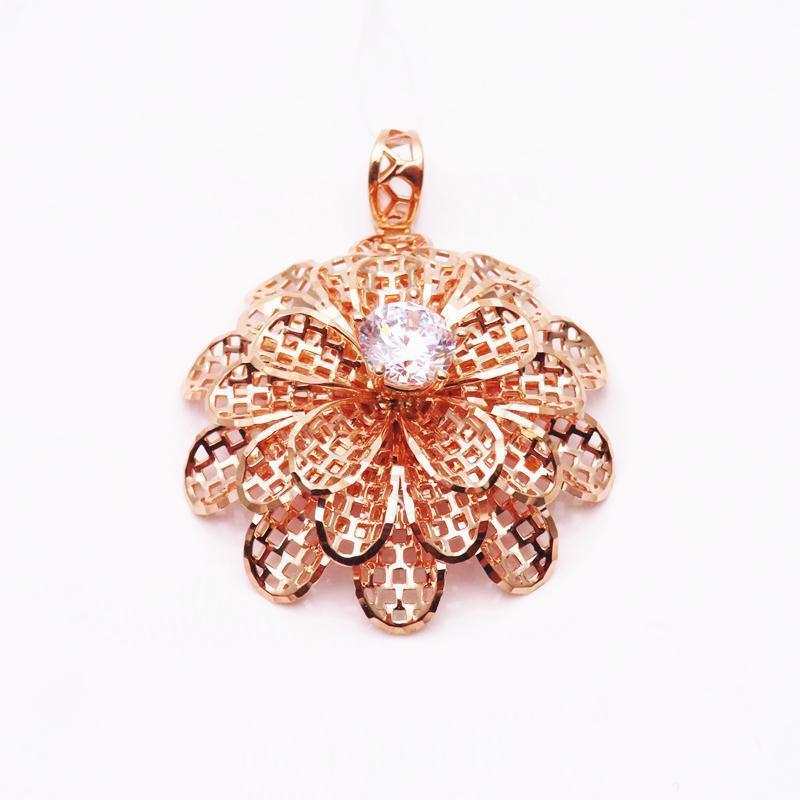 

Вишуканий фіолетовий з позолотою рожевим золотом, інкрустований цирконами, квітковий порожнистий кулон, проста модна тенденція, персоналізований колір, золотий ланцюжок (single pendant)