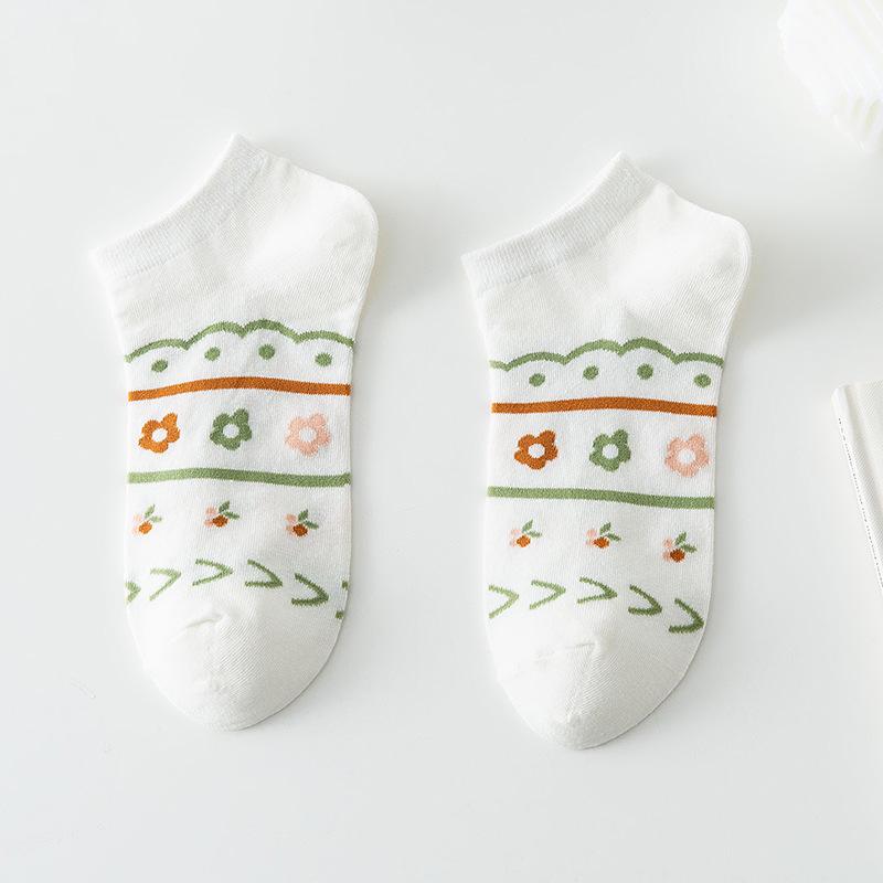 Women's Trendy Low-Cut Short Socks - Versatile, Thin Summer Style