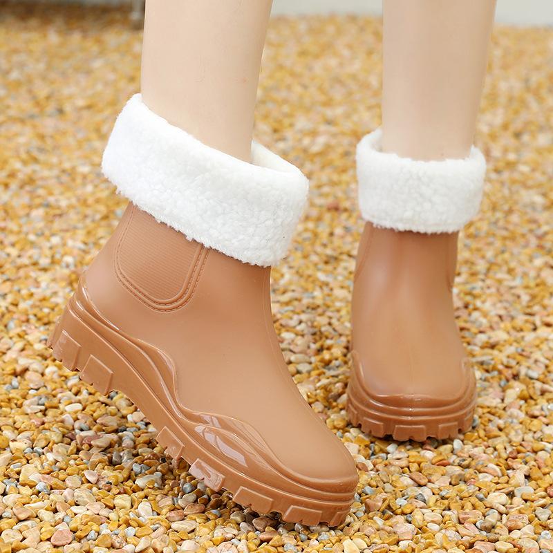 Chelsea rain shoes women's fashion water shoes new velvet rain boots waterproof boot cover shoes non-slip rubber shoes
