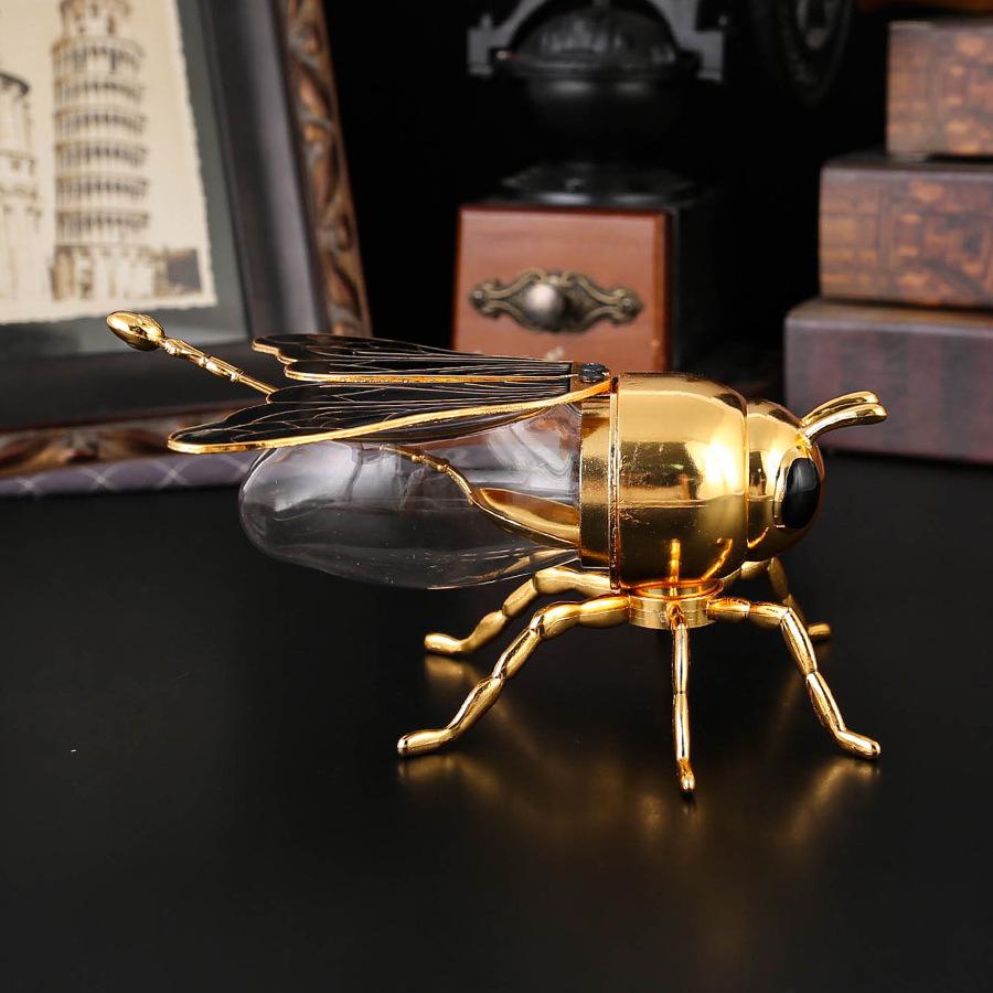 European Black and Gold Classical Wind Bee Sugar Cup, Atmospheric Golden Sugar Cup with Spoon, High-end Kitchen Seasoning Jar Gold