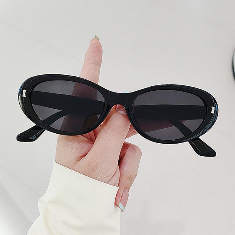 

European & American Small Oval Frame Sunglasses: Unisex, High-End UV Protection, Inspired by Bai Lu