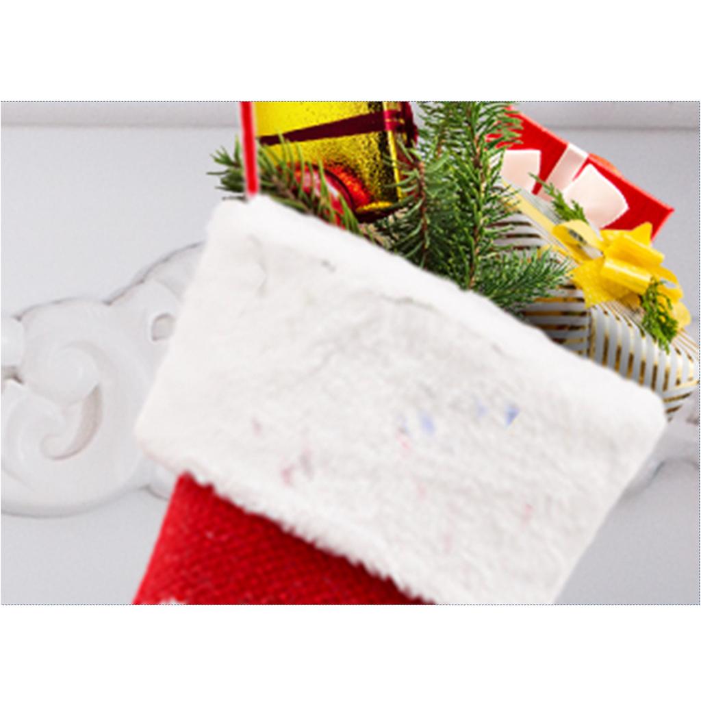 Grandes chaussettes de Noël Ornements à suspendre sur le sapin de Noël pour la maison, le mur, la porte, la cheminée Décorations de fête Cadeaux pour enfants