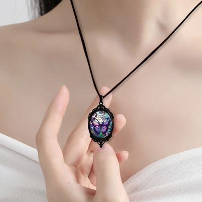 Yousheng Butterfly Pendant Necklace for Women Retro Alloy Purple Butterfly Dangle Necklace Female Jewelry Gift for Dating Daily Wear