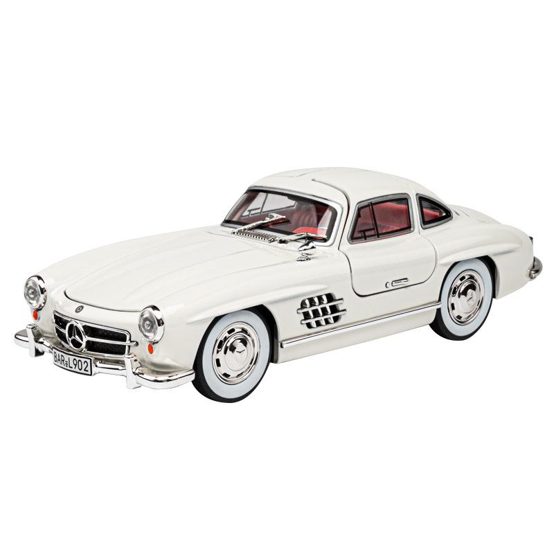 1/24 Mercedes Benz 300SL Alloy Classic Vintage Car Model Car Model Diecast Metal Pull Back Sound Light Car for Children Gift