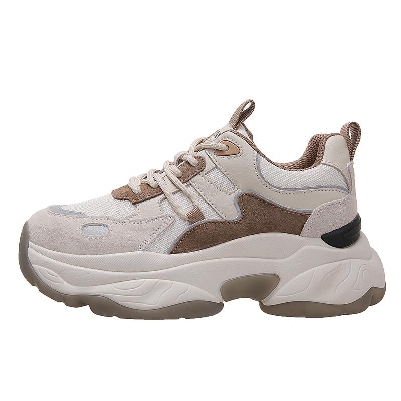 Fashion 2025 Women's Fashion Sports Casual Shoes Breathable Four Seasons Soft Soled Comfortable Outdoor Running Shoes Lace Up Sneakers