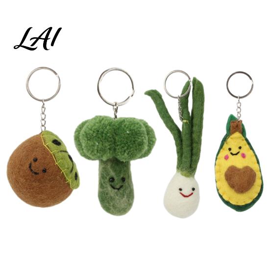 Lustige Lebensmittel-Form Beutelanhänger Handgemacht Wollfilz Obst Schlüsselanhänger Niedlicher Gemüse Schlüsselanhänger für Schlüsselanhänger Rucksäcke Avocado Brokkoli Lauch