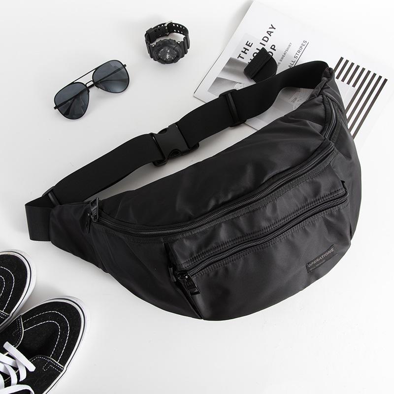 Men's Large Capacity Waterproof Messenger Bag for Cycling and Leisure Sports