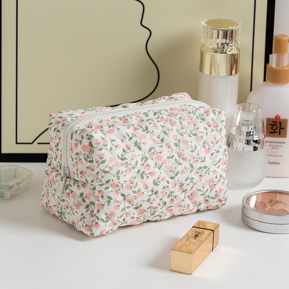 Soft Quilted Cotton Makeup Bag Women Zipper Cosmetic Organizer Handbag Portable Toiletry Case For Girls Stationery Pens Pouch