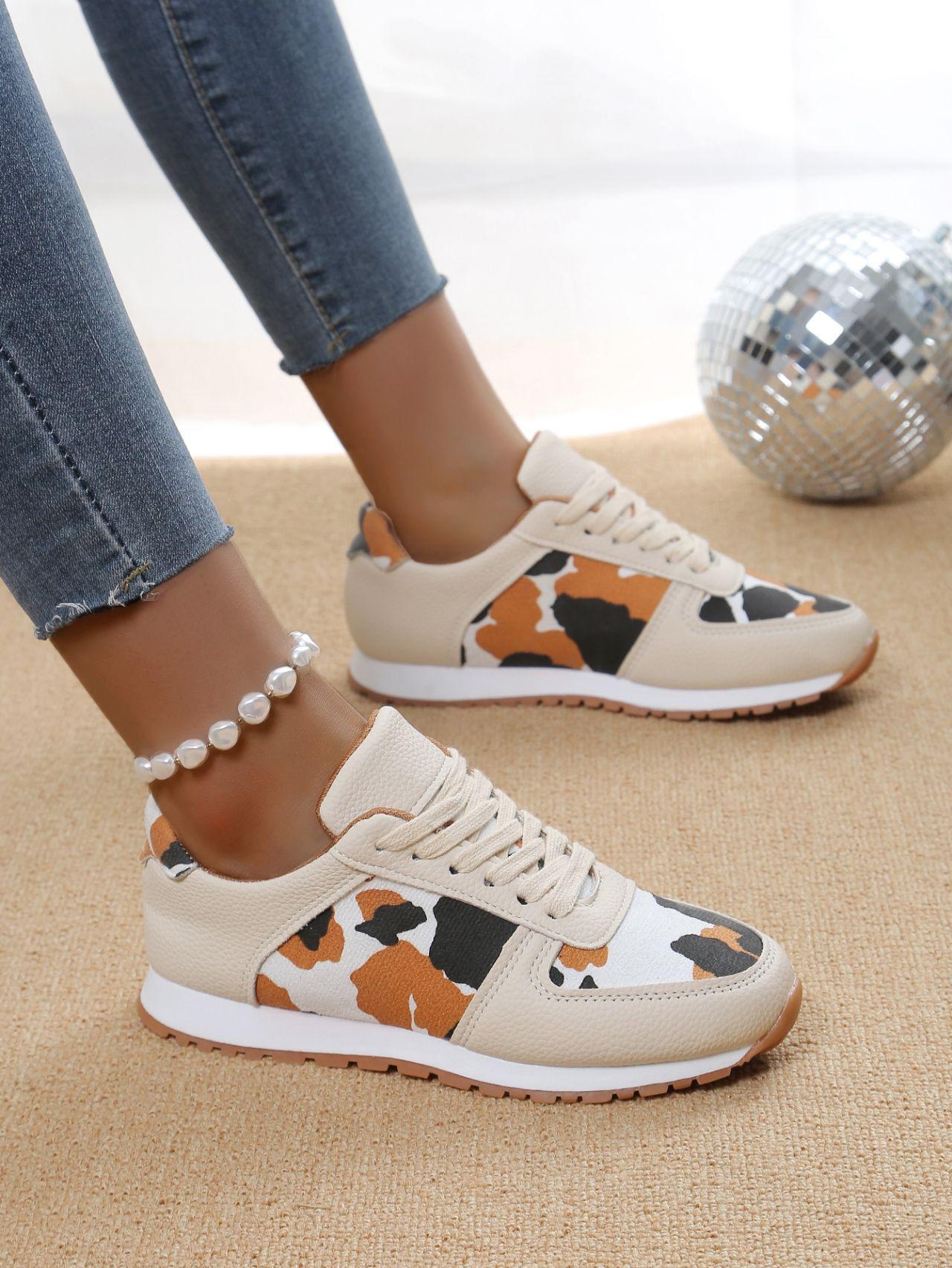 

Fashion Plus Size Shoes for Women 2025 Summer Autumn Women Lace Up Comfortable Flats Sneakers Zapatos De Mujer 36-43 Sports Shoes 36