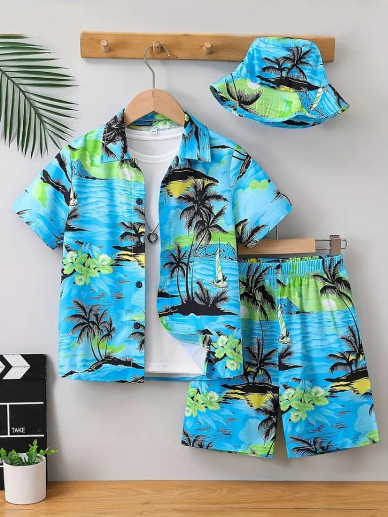 Men's Blue Ocean Palm Tree Print Short Shirt and Shorts Set, Hawaiian Beach Vacation Style Shirt Set