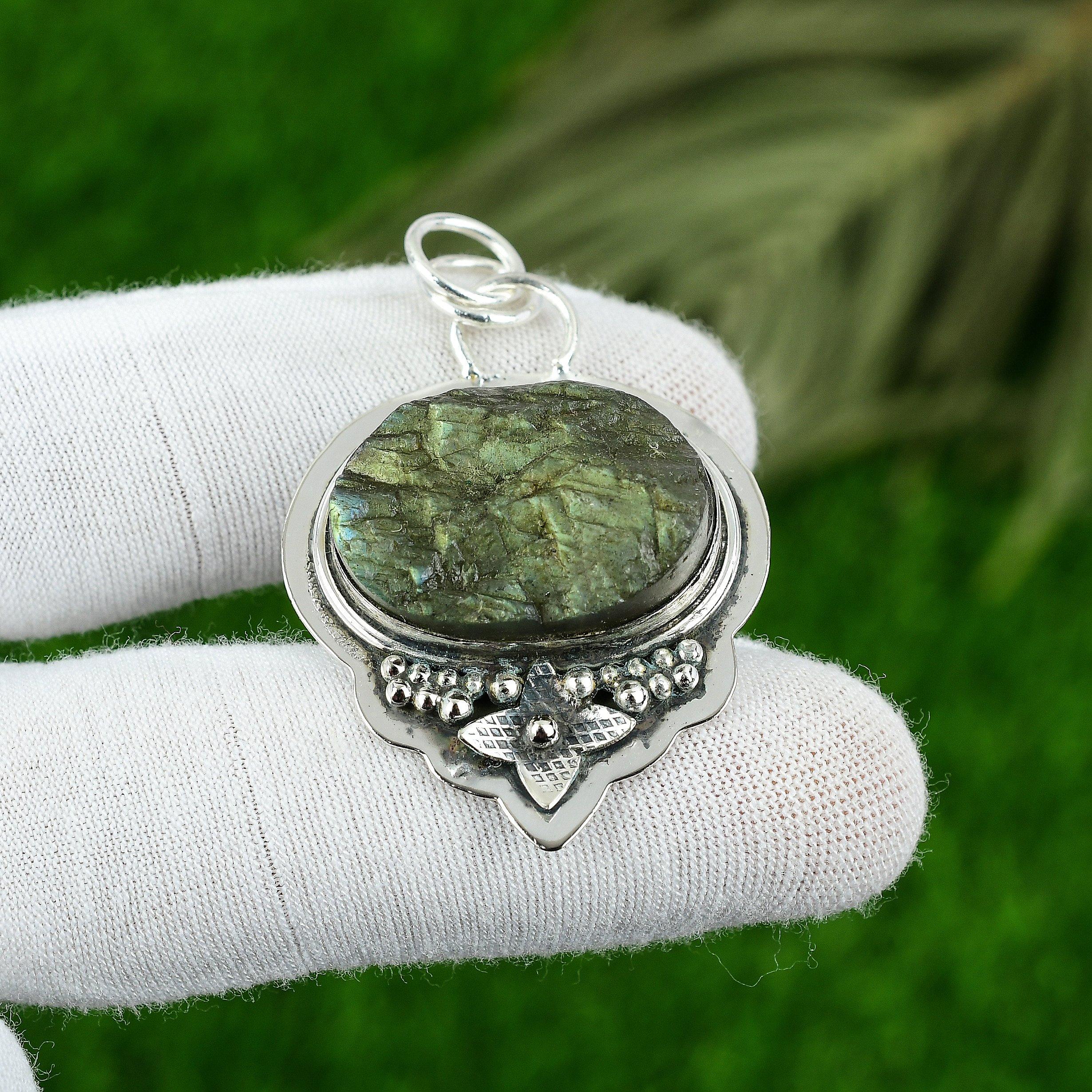 Sterling Silver Third Eye Chakra Labradorite Rough Gemstone Wife Pendant Jewelry